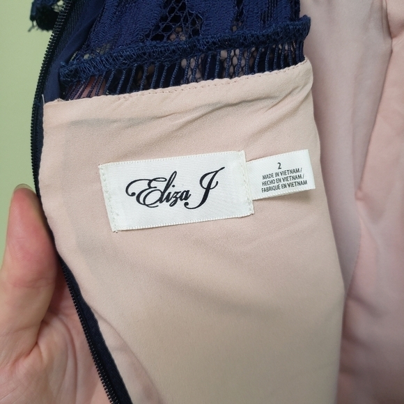 Eliza J Lace Midi Sheath Dress Navy Size 2 - Picture 9 of 12